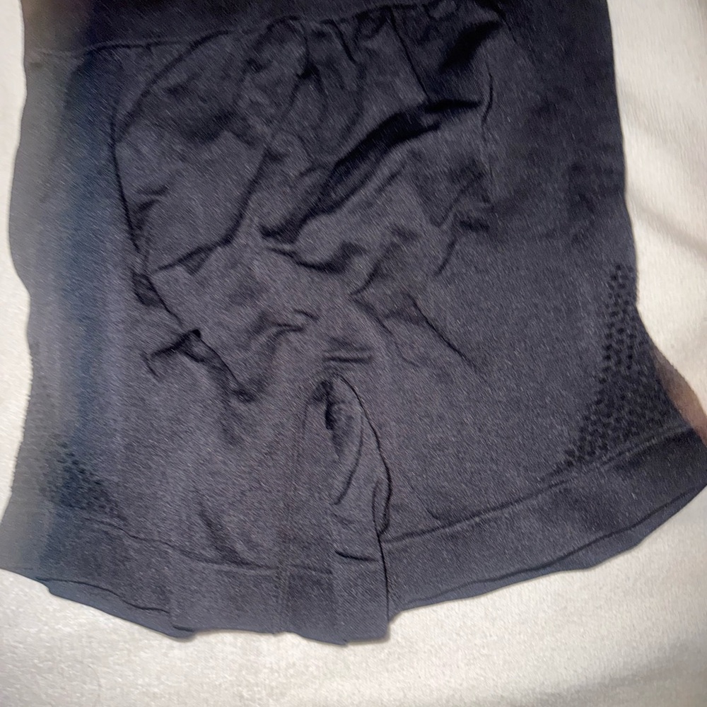 Women's Black booty boosting Shorts